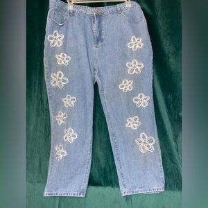 SHEIN Blue Floral Embroidered Straight Leg Jeans